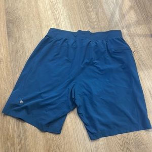Lulu lined men’s shorts L